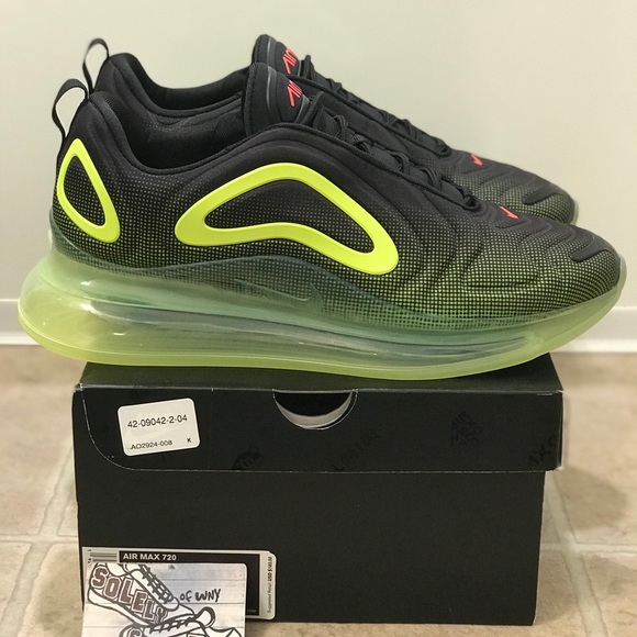 vapormax 720 black